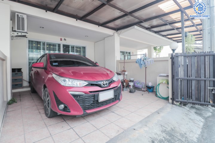 *****ทาวน์เฮ้าส์มือสองย่านนนทบุรี ม.ศิริชัย3 พิบูลย์สงคราม 22 บนเนื้อที่ 18.9 ตร.ว. ฟังก์ชัน 4 ห้องนอน 3 ห้องน้ำ 1 ที่จอดรถ แถมฟรี! 3 เครื่องปรับอากาศ 2 เครื่องทำน้ำอุ่น บ้านหันทิศเหนือ ทำเลดีมาก ใกล้สะพานพระราม5 และรถไฟฟ้าสายสีม่วง "สถานีแยกติวานนท์"